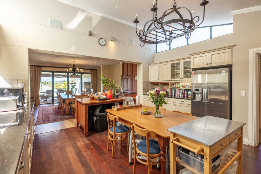 7 Bedroom Property for Sale in Welgedacht Western Cape